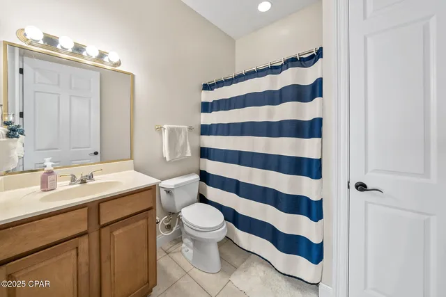 $2,000,000 | 15702 Highway 77, Southport, FL 32409