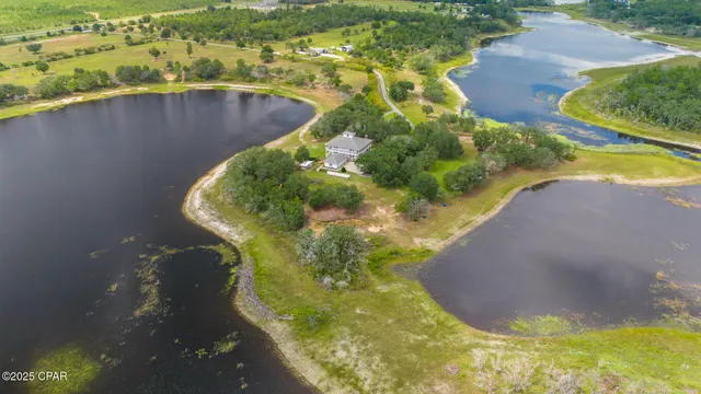 $2,000,000 | 15702 Highway 77, Southport, FL 32409