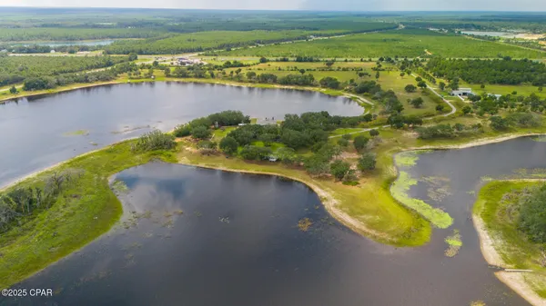 $1,800,000 | 15702 Highway 77, Southport, FL 32409