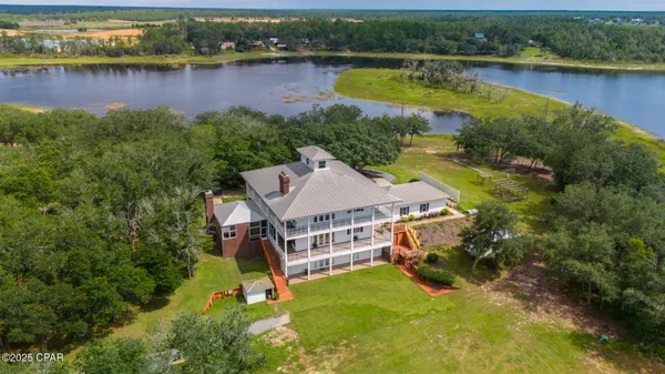$1,800,000 | 15702 Highway 77, Southport, FL 32409