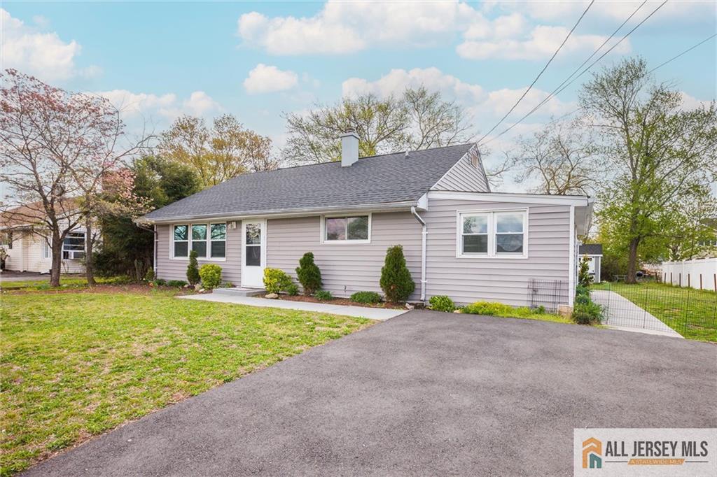 509 New Durham Road Piscataway, NJ 08854 - Photo 3 of 26