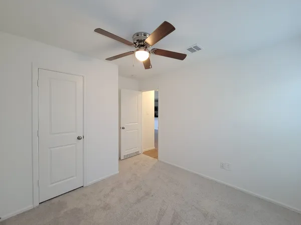 $1,800 | 314 Hbr Bnd Court, Willis, TX 77378