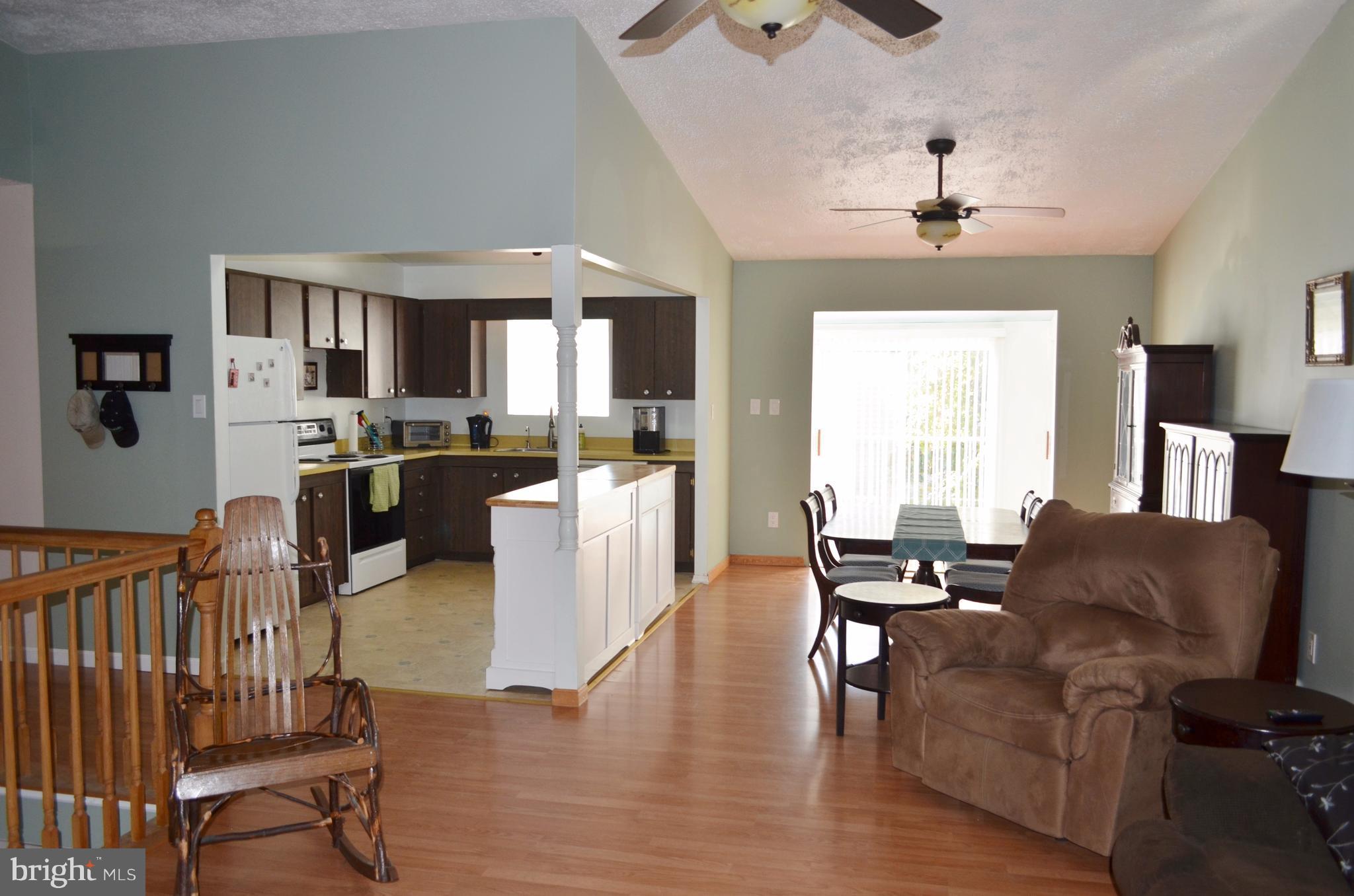 1365 Moyer Road Annapolis, MD 21403 - Photo 2 of 23 a living room with furniture and a large window