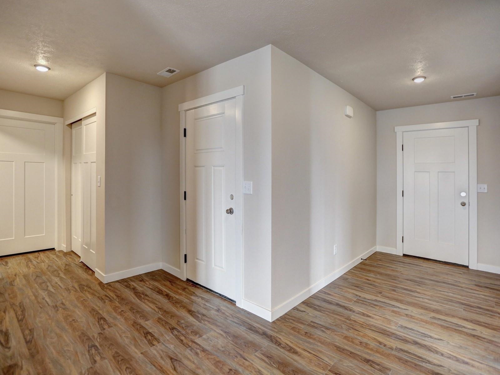 10424 West Lingonberry Road Cheney, WA 99004 - Photo 5 of 28 Gallery Image 5