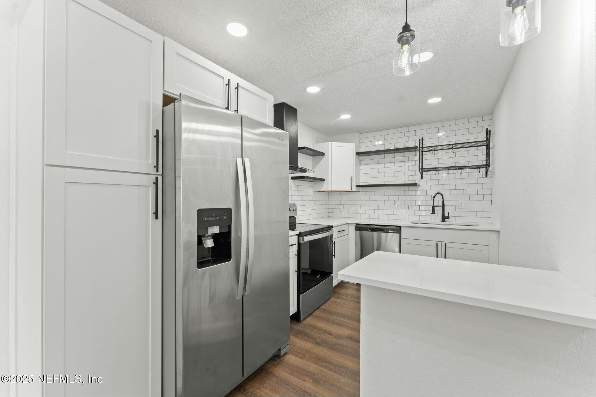 4348 Collins Road Jacksonville, FL 32244 - Photo 15 of 32 tempImageWws6X4