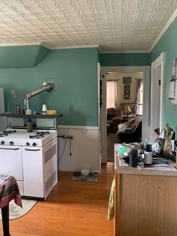 5 Carlstad Street Worcester, MA 01607 - Photo 6 of 13