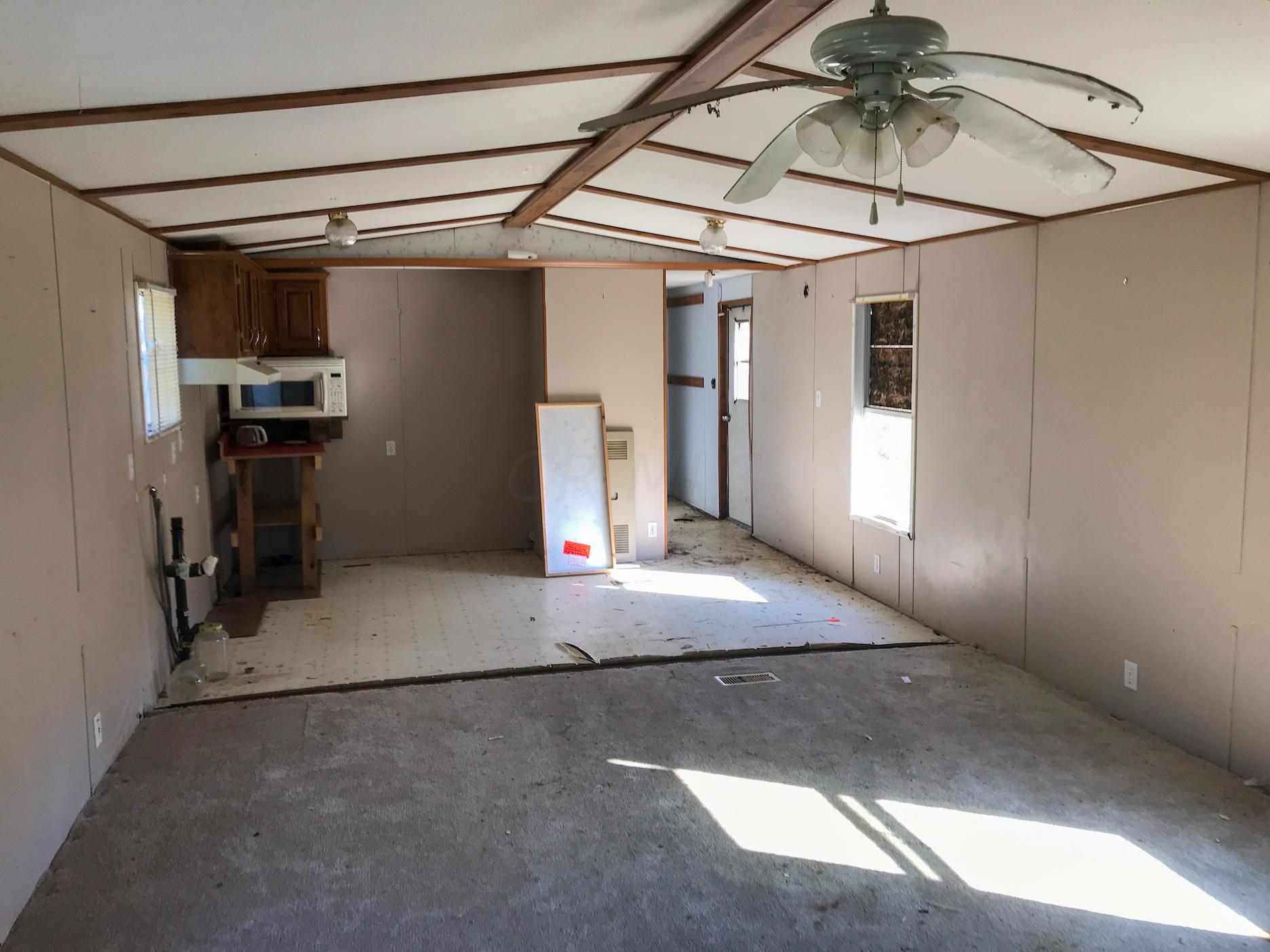 6868 Sherrard Road Cambridge, OH 43725 - Photo 37 of 41
