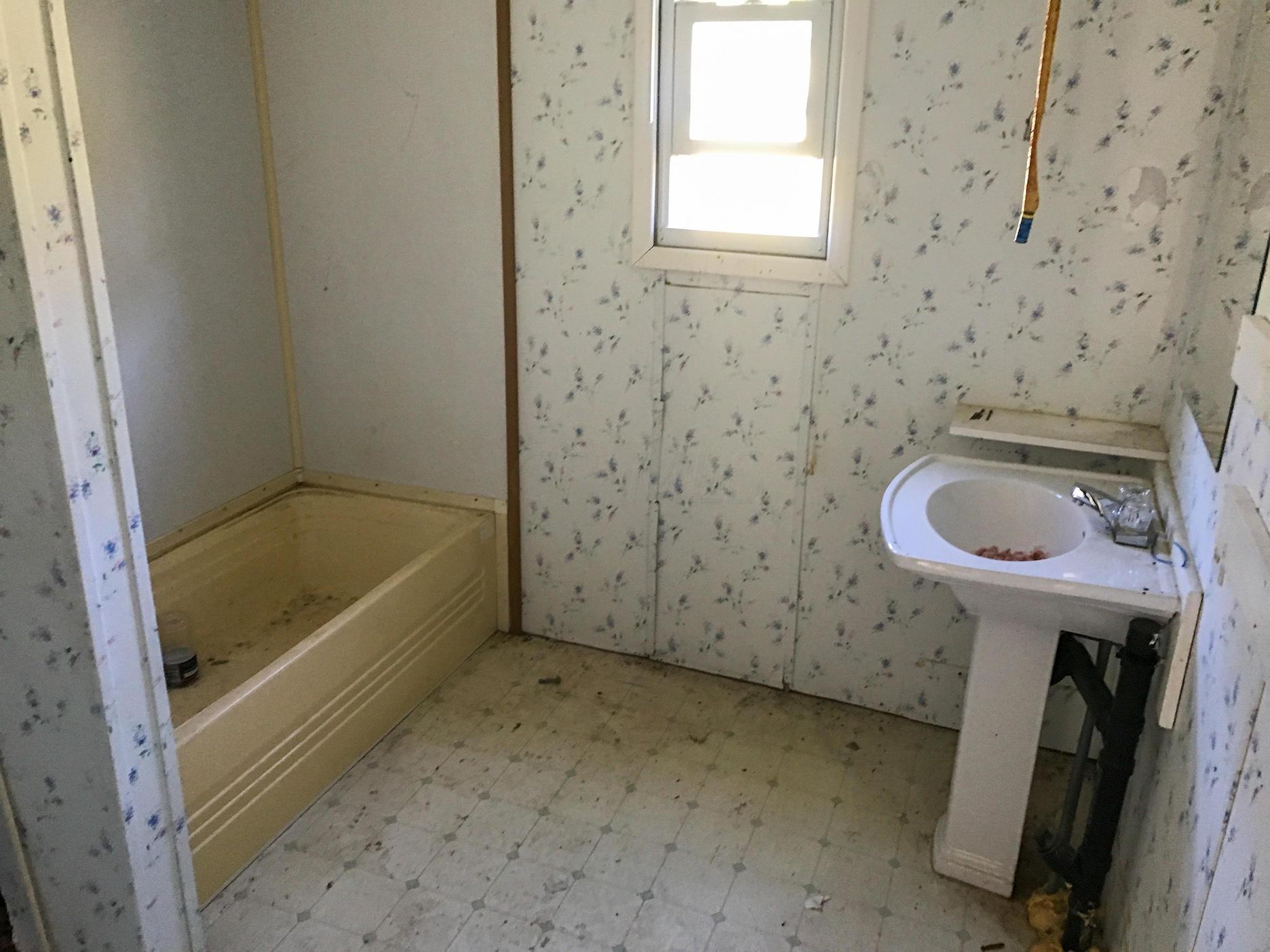 6868 Sherrard Road Cambridge, OH 43725 - Photo 39 of 41