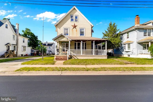 $440,000 | 709 Bridgeboro Street, Riverside, NJ 08075