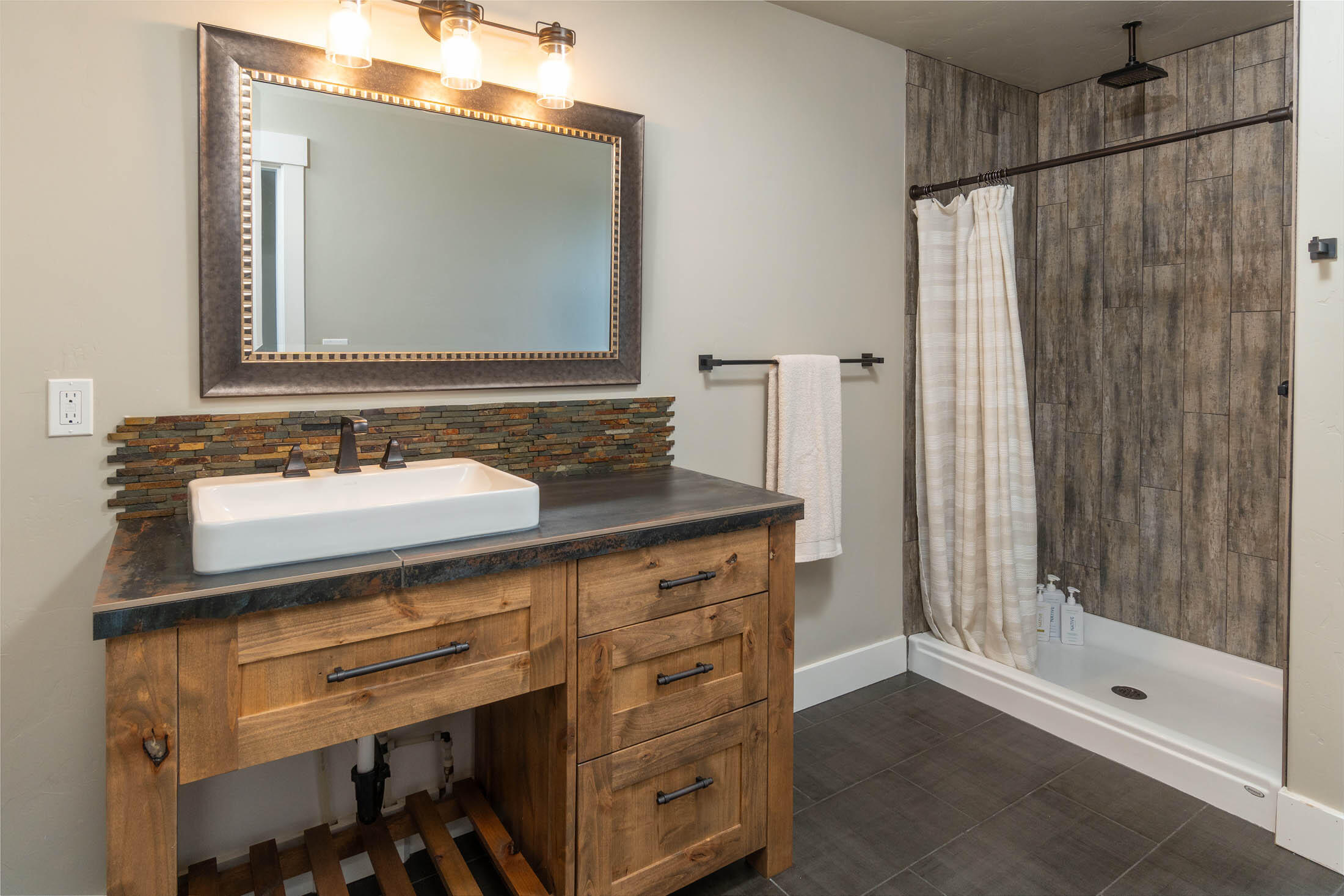 23160 Rickard Road Bend, OR 97702 - Photo 16 of 48 Spacious bathroom off studio