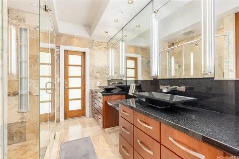 $2,200,000 | 3244 Keahi Street, Honolulu, HI 96822