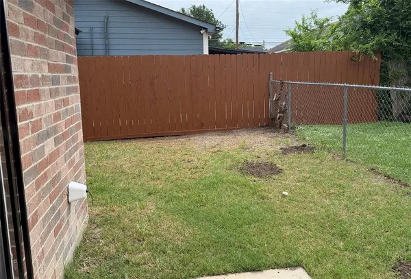 $1,850 | 3332 Navaro Street, Dallas, TX 75212