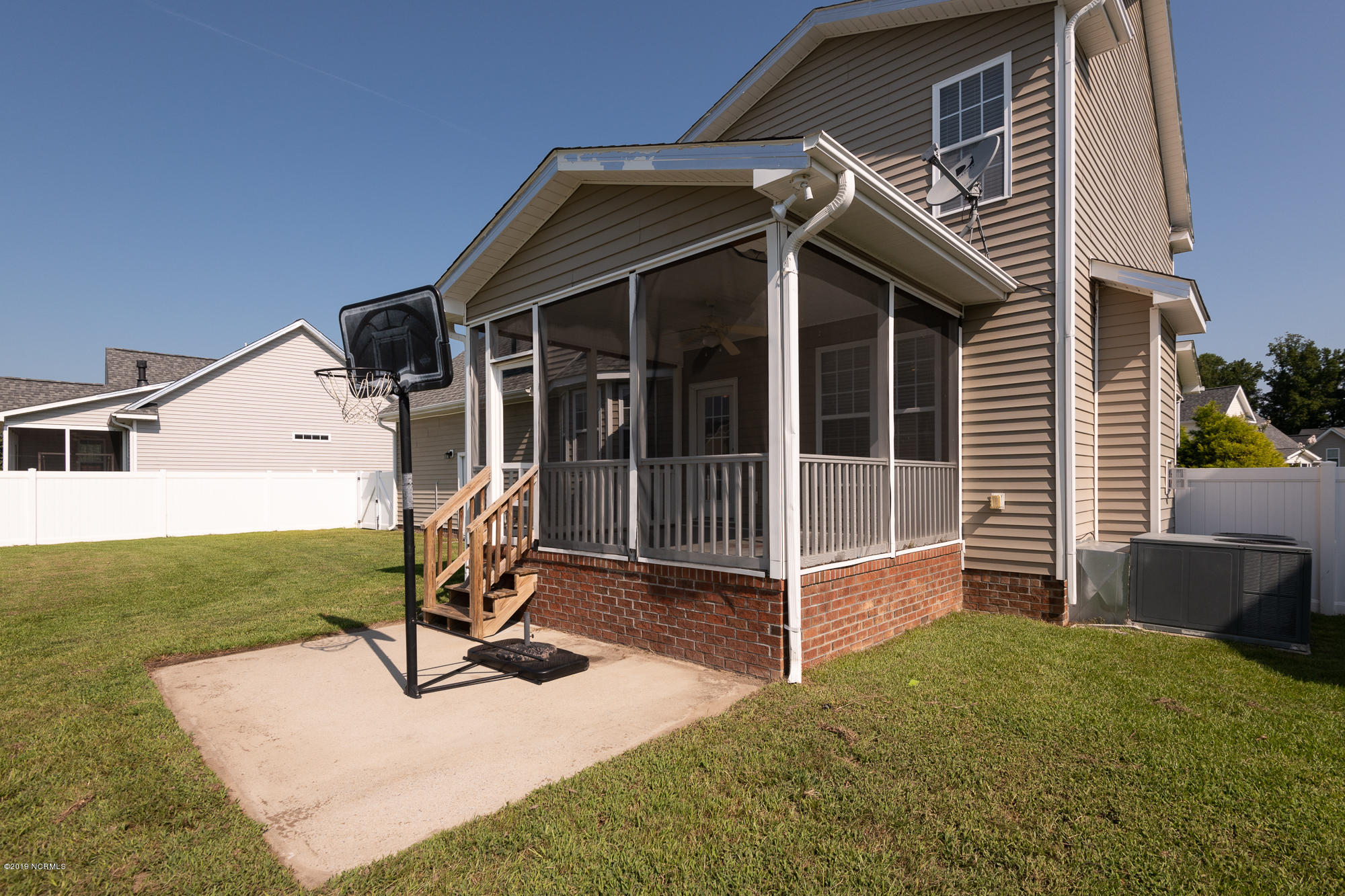 4004 Dublin Road Winterville, NC 28590 - Photo 10 of 41 4004_Dublin-14