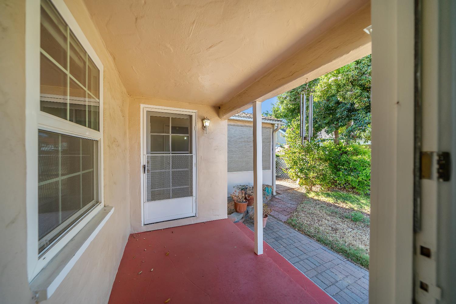 905 Roble Avenue Modesto, CA 95354 - Photo 21 of 29