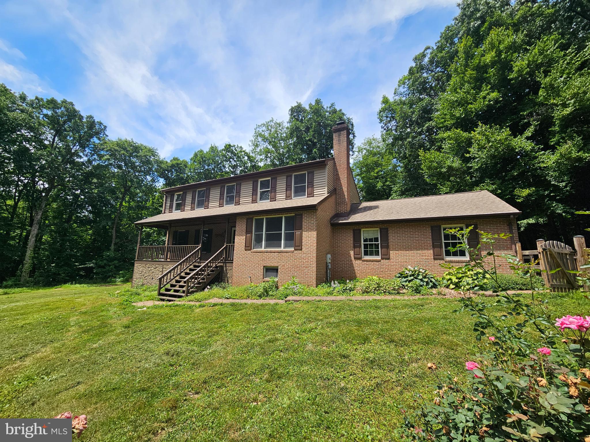 UPDATED **  4 Bed  2.5 Bath 5 Acre lot