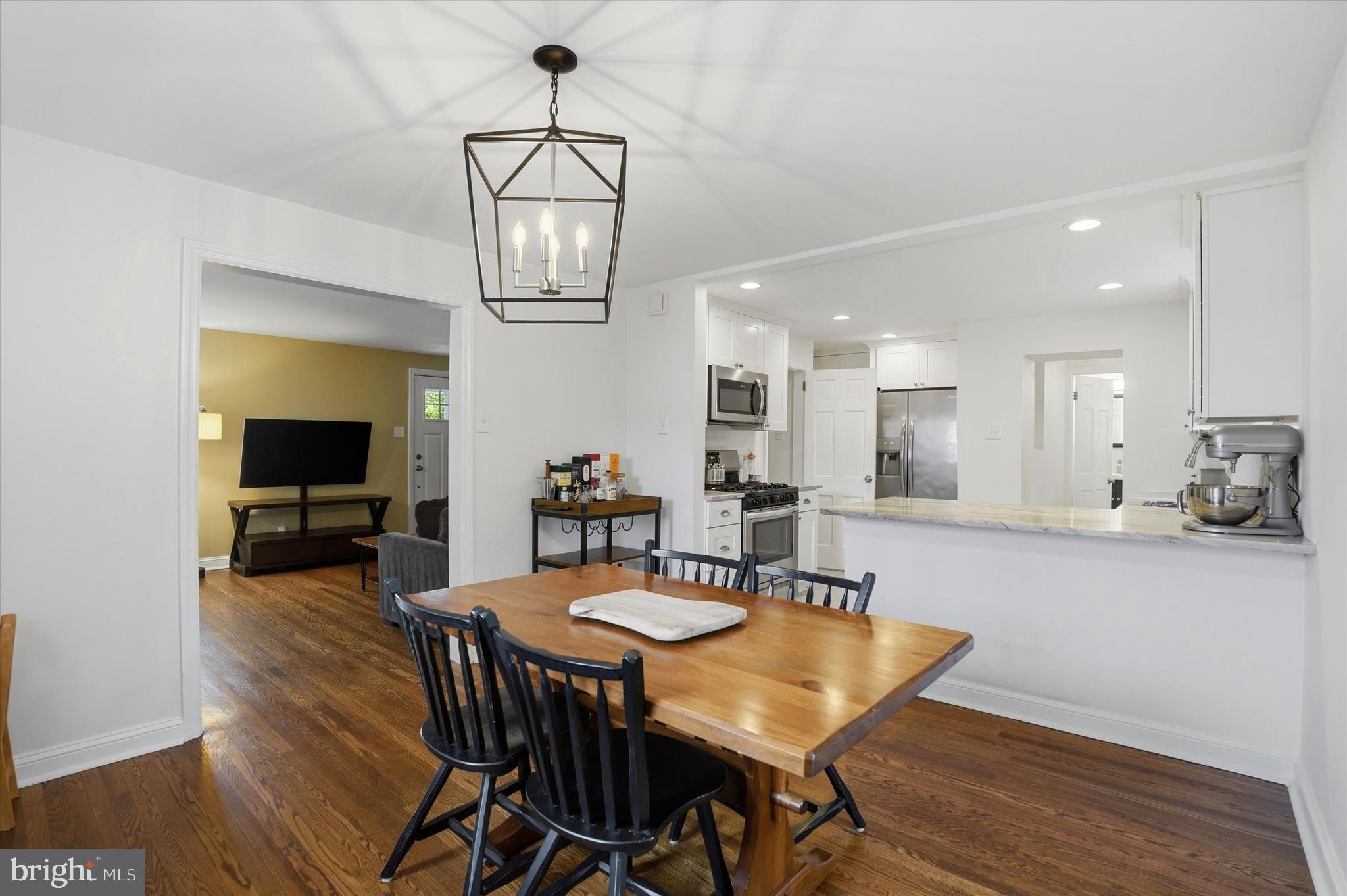 208 Parham Road Springfield, PA 19064 - Photo 12 of 39 Dining Room
