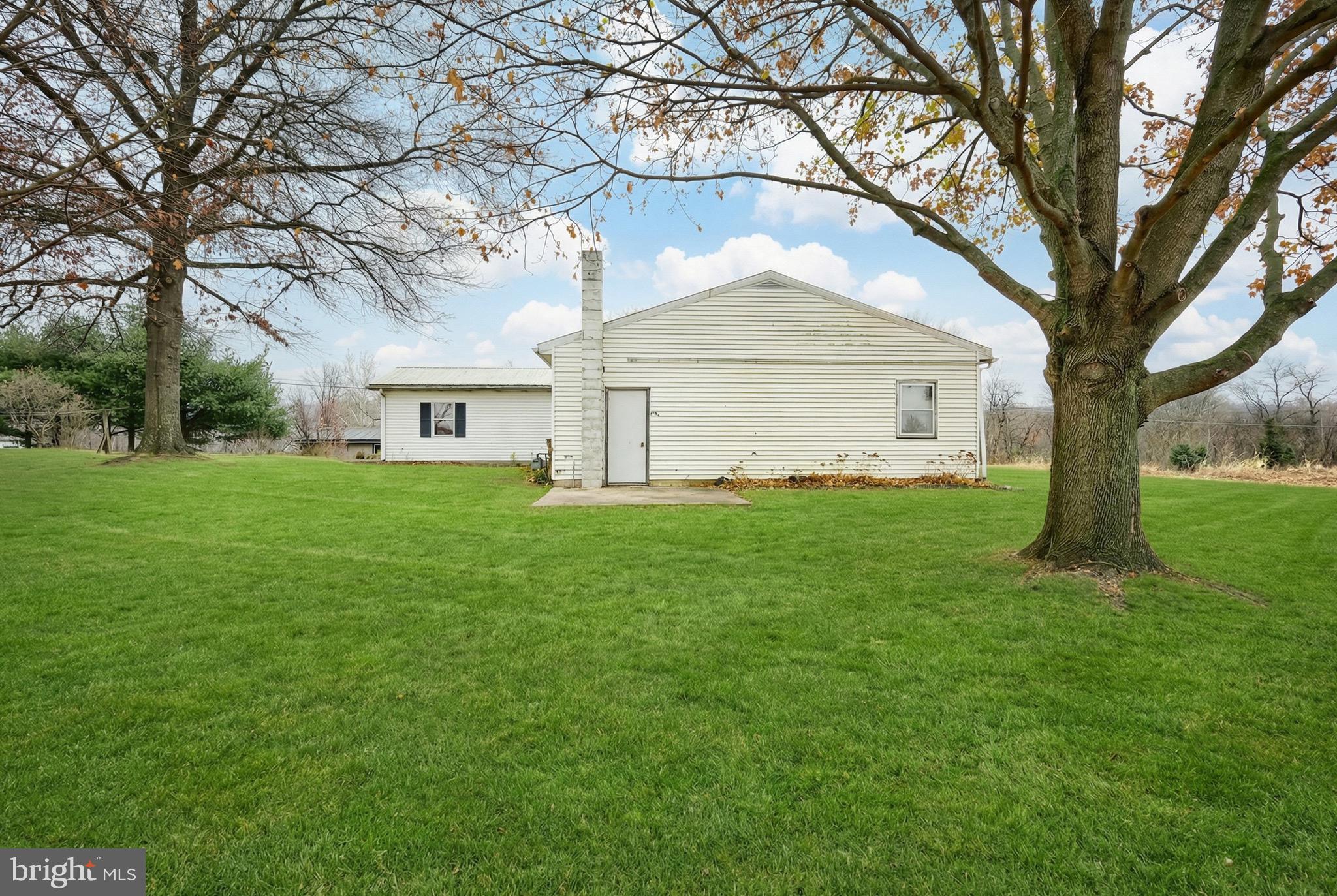 539 Aspers-Bendersville Road Aspers, PA 17304 - Photo 4 of 26 a view of house with a yard
