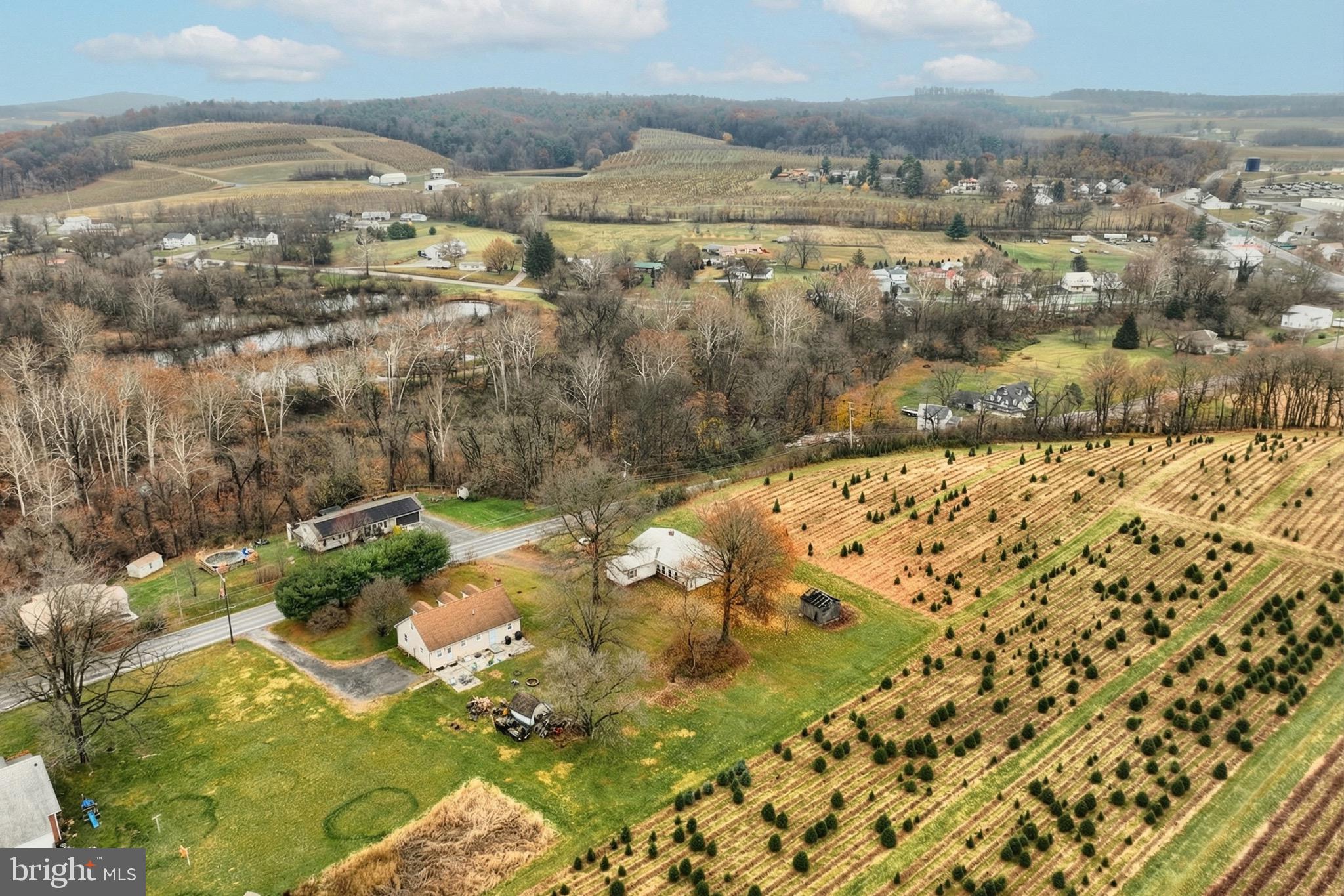 539 Aspers-Bendersville Road Aspers, PA 17304 - Photo 9 of 26 a view of lake view and mountain view