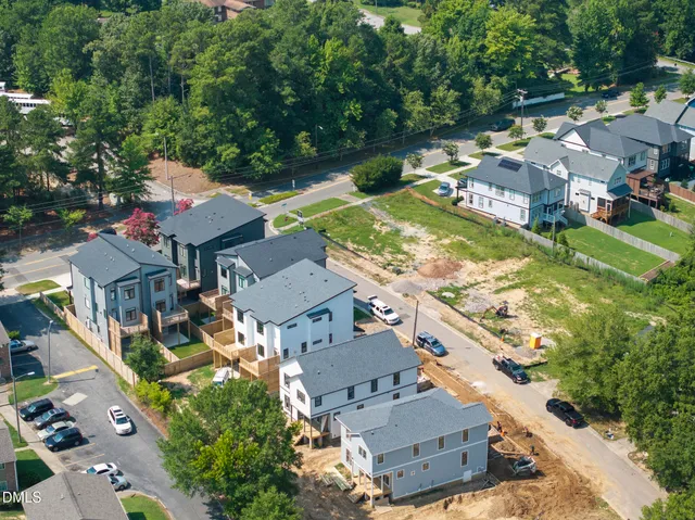 $995,000 | 1012 Addison Place, Raleigh, NC 27610