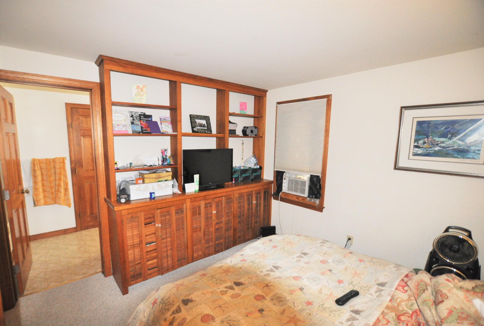 83 Meadow View Road Oak Bluffs, MA 02557 - Photo 5 of 17 Second floor bedroom en suite