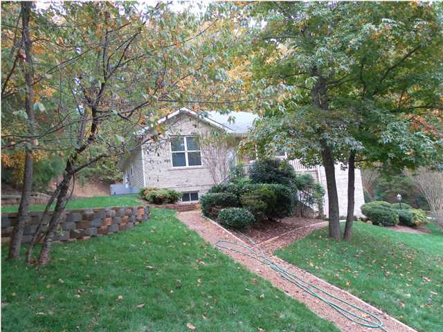 8229 Tyne Ridge Road Chattanooga, TN 37421 - Photo 1 of 29 Primary Photo