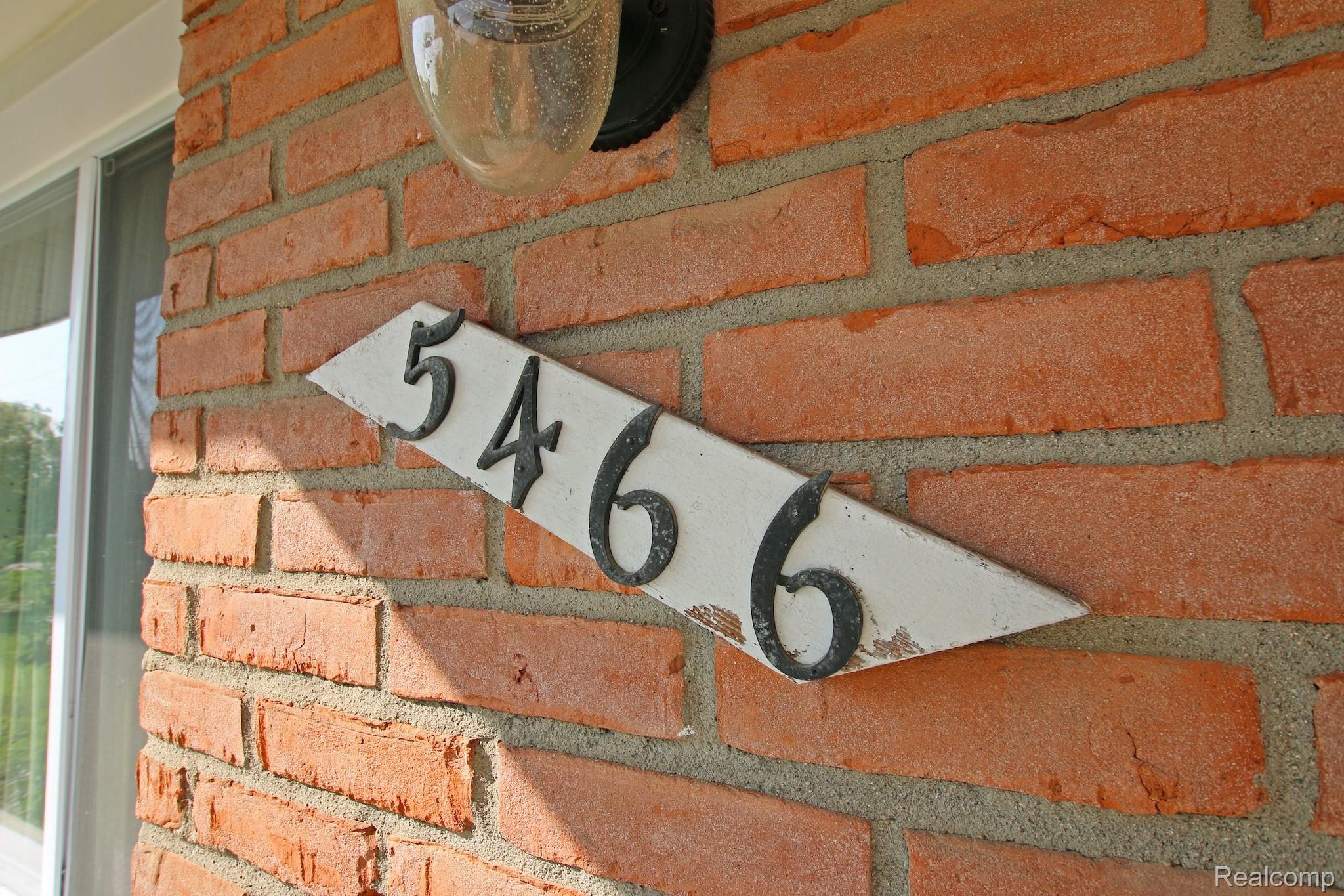 6) Welcome.jpg