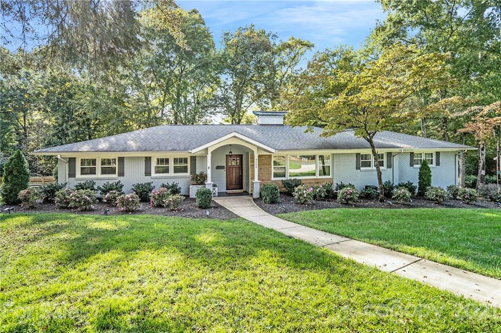 4600 Water Oak Road Charlotte, NC 28211 - Photo 1 of 41 Gallery Image 1