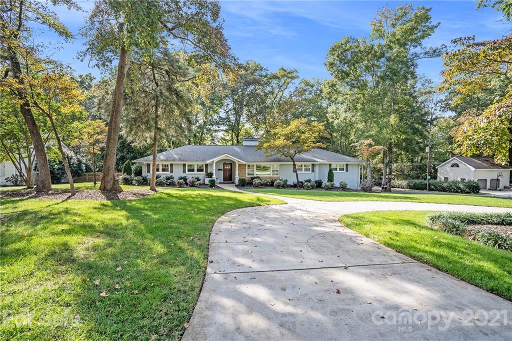 4600 Water Oak Road Charlotte, NC 28211 - Photo 2 of 41 Gallery Image 2