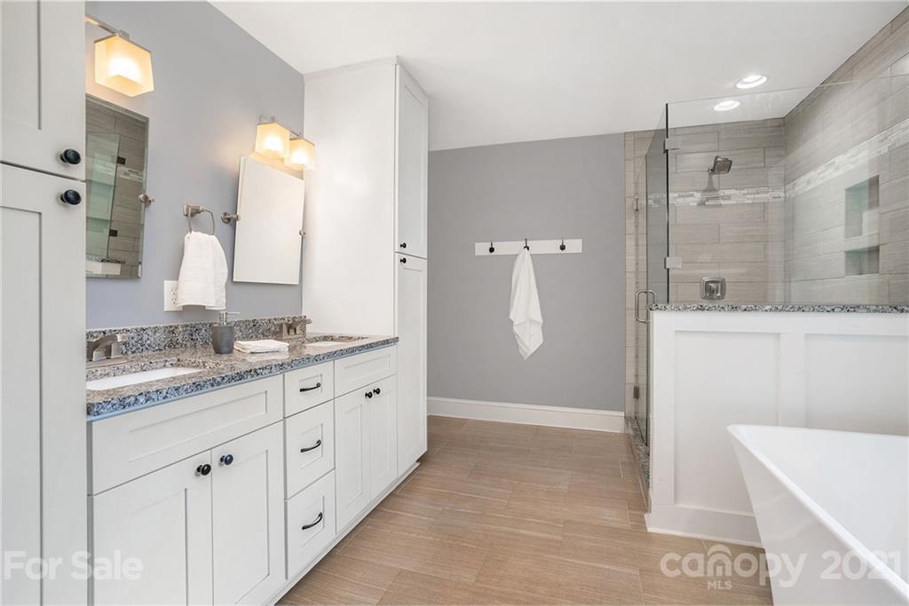4600 Water Oak Road Charlotte, NC 28211 - Photo 29 of 41 Gallery Image 29
