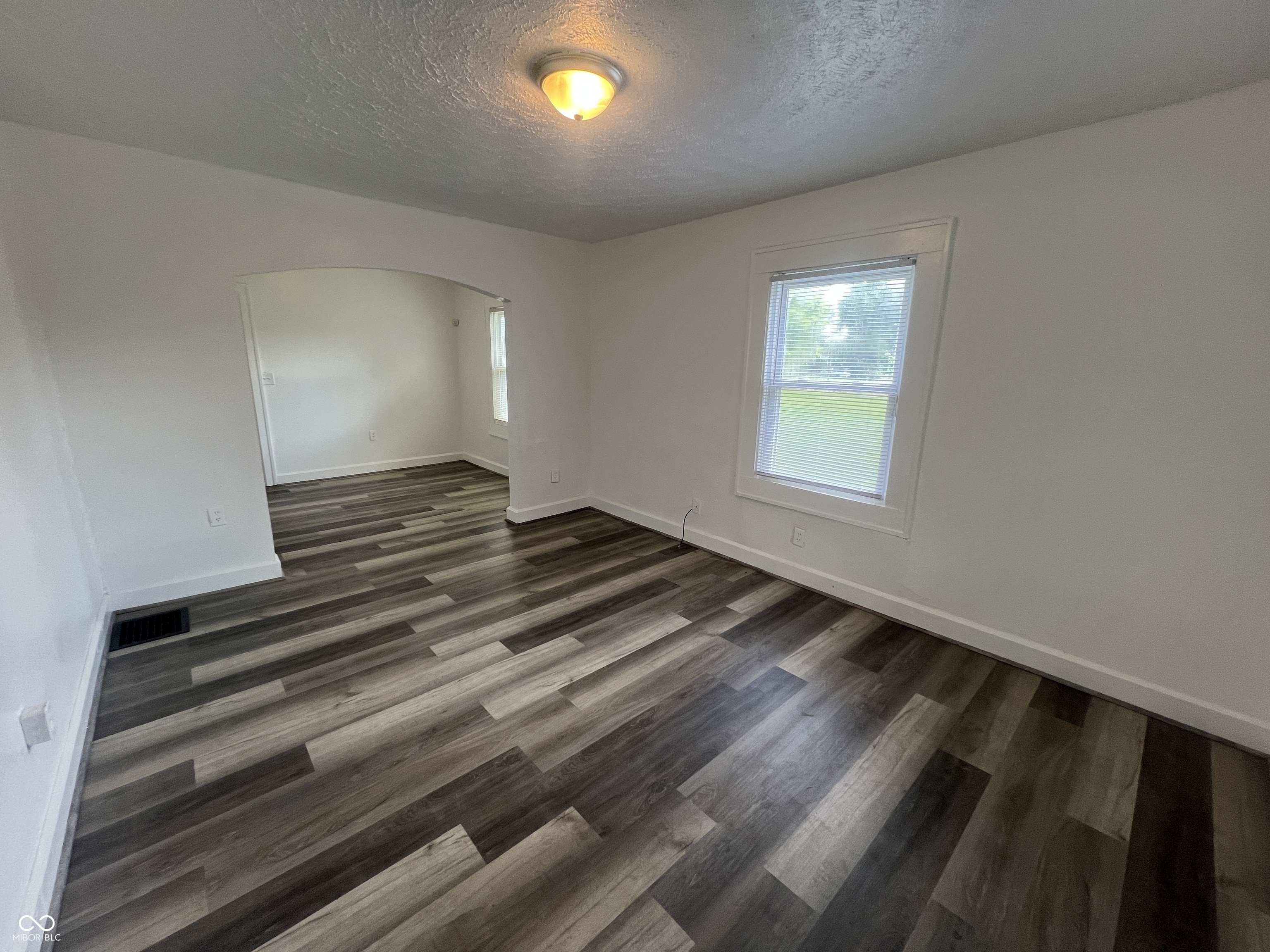 928 Udell Street Indianapolis, IN 46208 - Photo 3 of 23