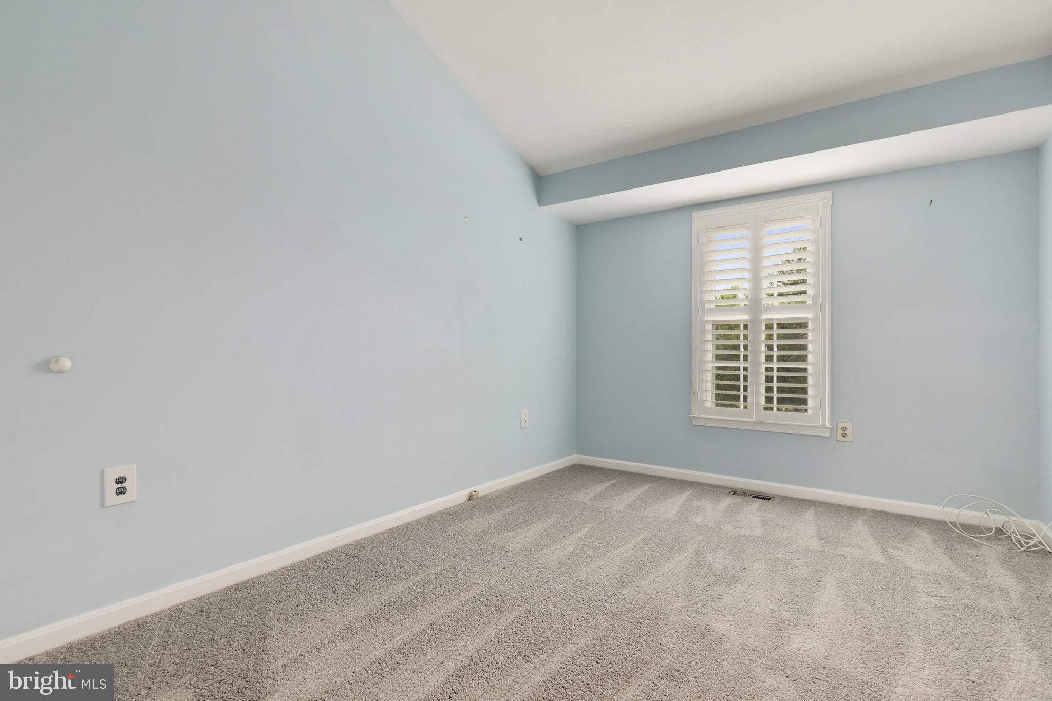 20254 Ordinary Place Ashburn, VA 20147 - Photo 23 of 35