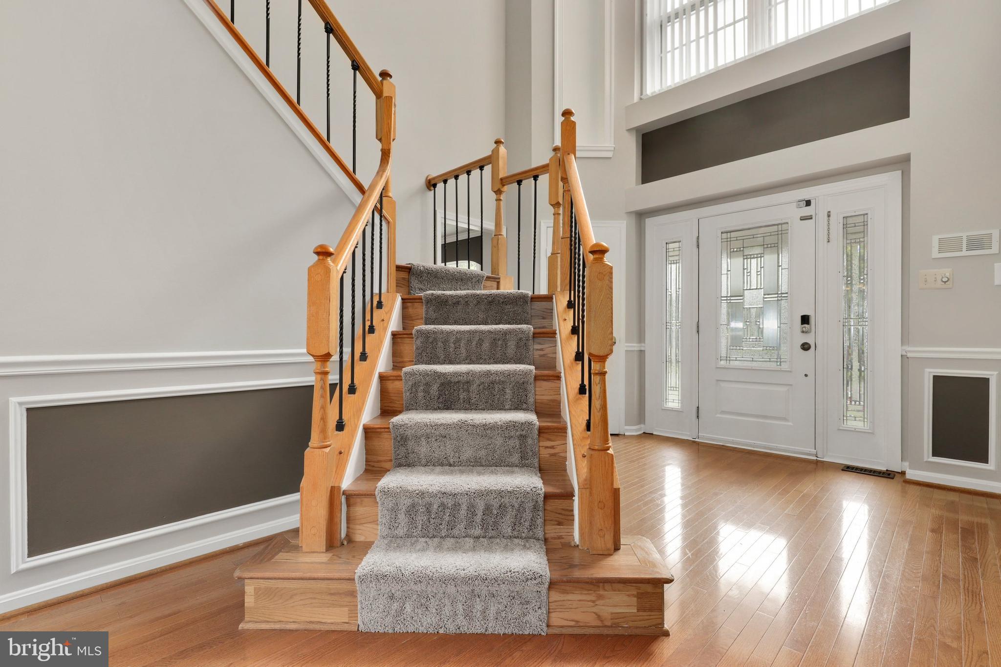 20254 Ordinary Place Ashburn, VA 20147 - Photo 4 of 35