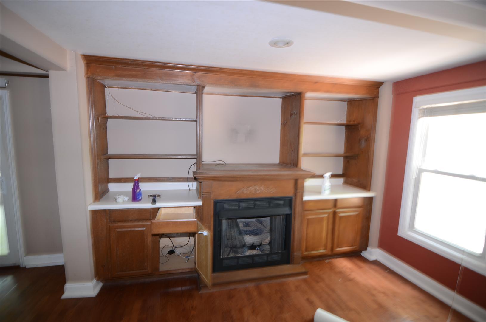 7106 Old Jacksonboro Road Ravenel, SC 29470 - Photo 6 of 14 Family Room