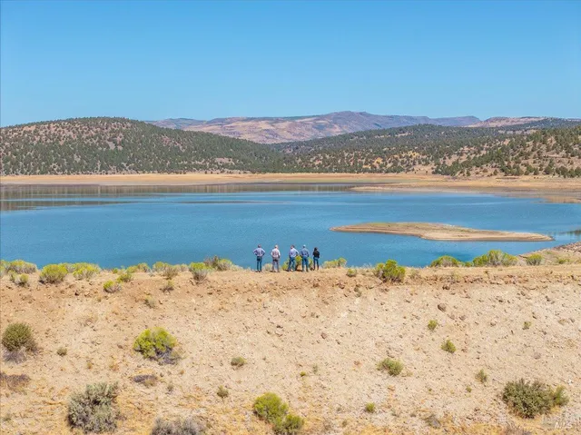 $29,950,000 | 737-650 Tuledad Road, Ravendale, CA 96123