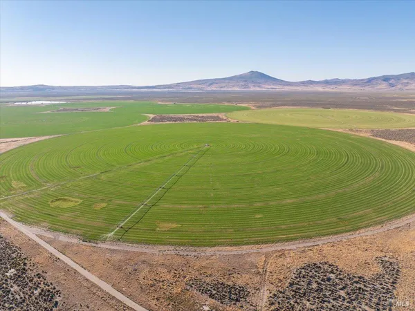 $29,950,000 | 737-650 Tuledad Road, Ravendale, CA 96123