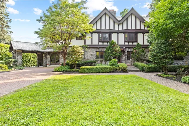 $3,200,000 | 2615 East Avenue, Brighton, NY 14610