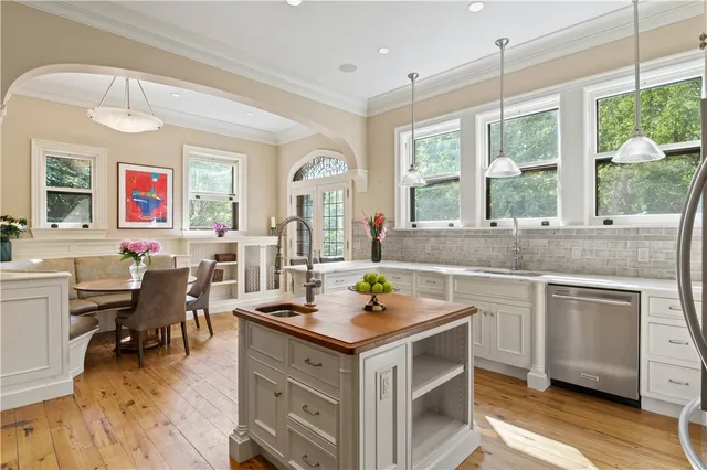 $3,200,000 | 2615 East Avenue, Brighton, NY 14610