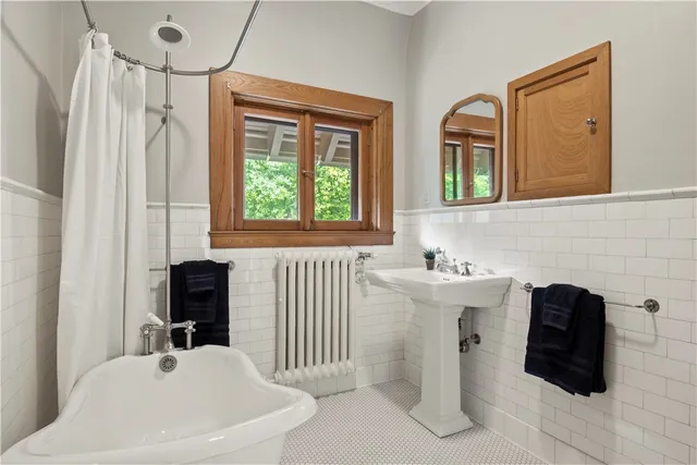 $3,200,000 | 2615 East Avenue, Brighton, NY 14610