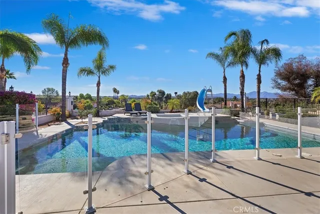 $1,495,000 | 1042 Coronet Drive, Riverside, CA 92506