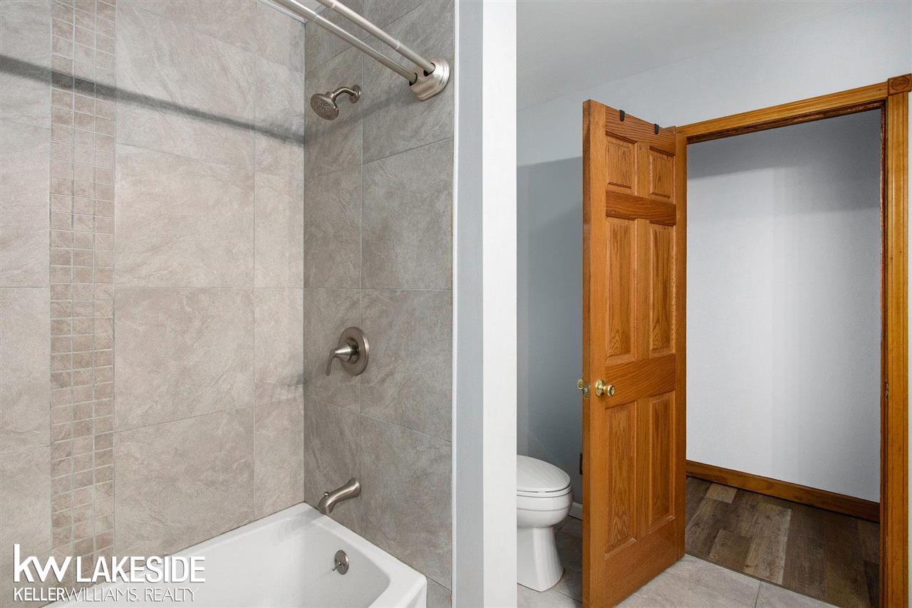 8292 Cork Road Avoca, MI 48006 - Photo 14 of 31