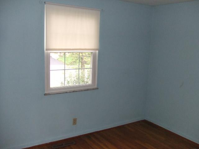 360 Deerfield Road Columbus, OH 43228 - Photo 13 of 15 Gallery Image 13
