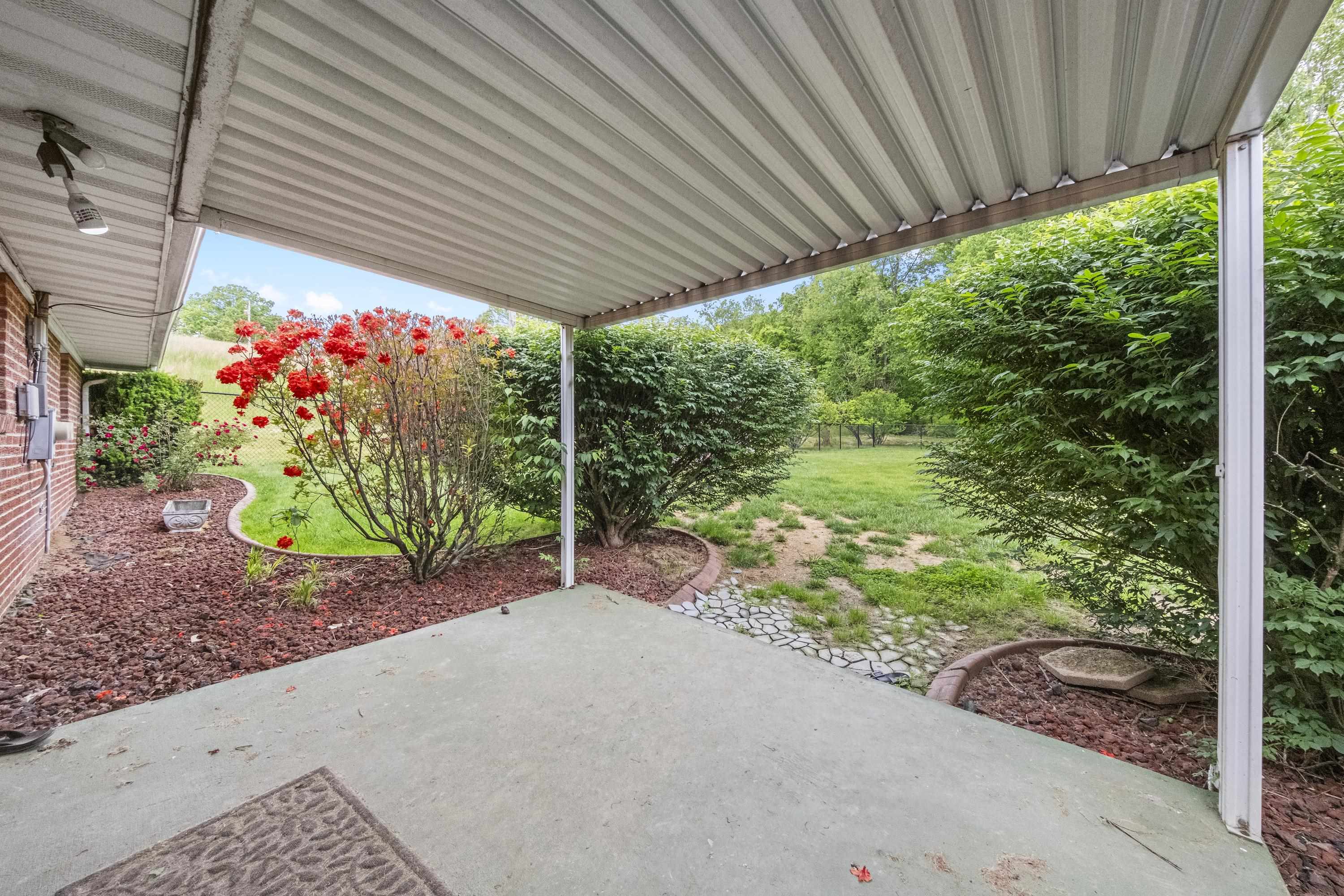 162 West Meadowbrook Road Ashland, KY 41102 - Photo 10 of 45