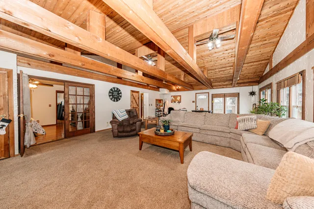 $319,900 | 1023 South Knollwood Drive, Saukville, WI 53080