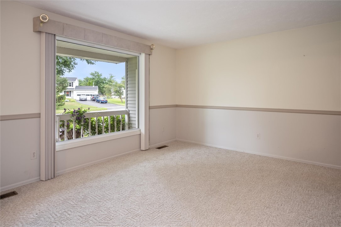 80 Essla Drive Greece, NY 14612 - Photo 11 of 49