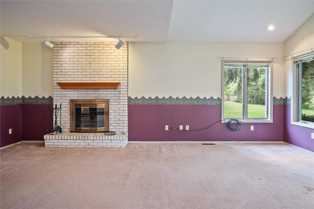 80 Essla Drive Greece, NY 14612 - Photo 26 of 49