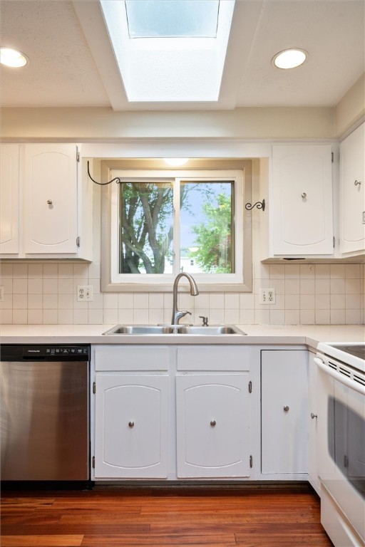 80 Essla Drive Greece, NY 14612 - Photo 30 of 49