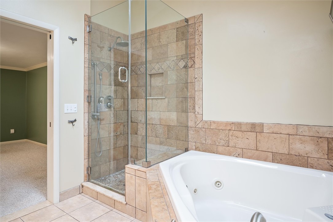 80 Essla Drive Greece, NY 14612 - Photo 37 of 49