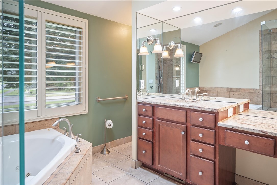 80 Essla Drive Greece, NY 14612 - Photo 38 of 49