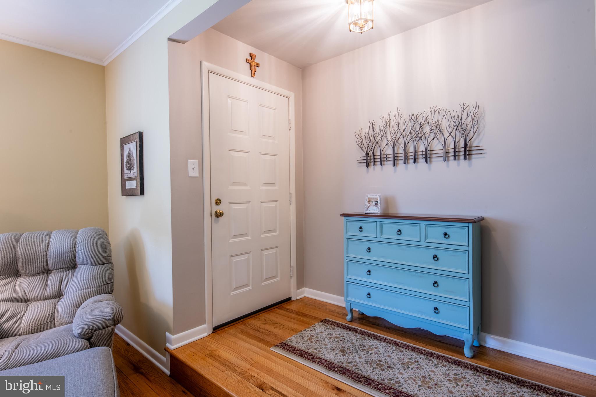 418 Doublewoods Road Langhorne, PA 19047 - Photo 7 of 34 Step inside to gleaming hardwood floors throughout