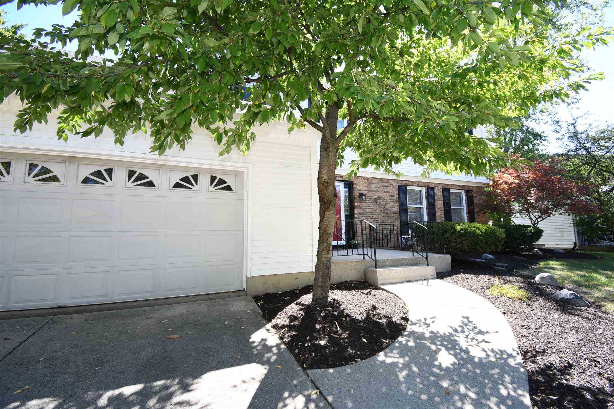 3204 Simcoe Court Fort Wayne, IN 46815 - Photo 3 of 34 Gallery Image 3